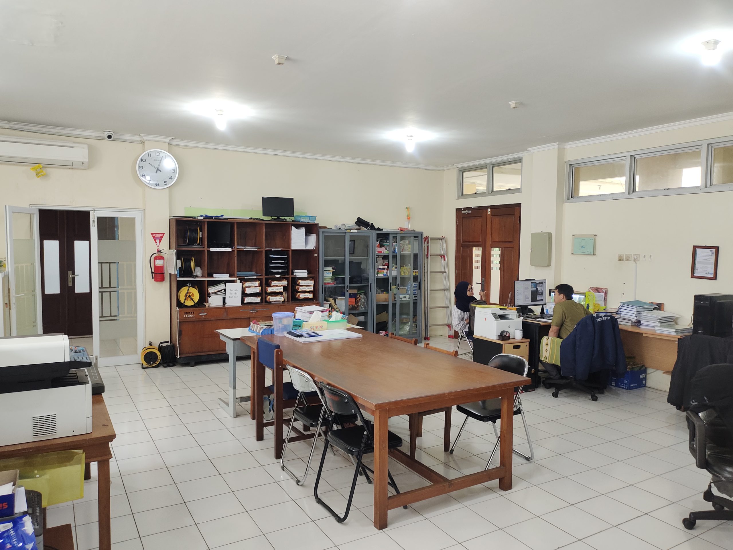 Ruand Administrasi 2